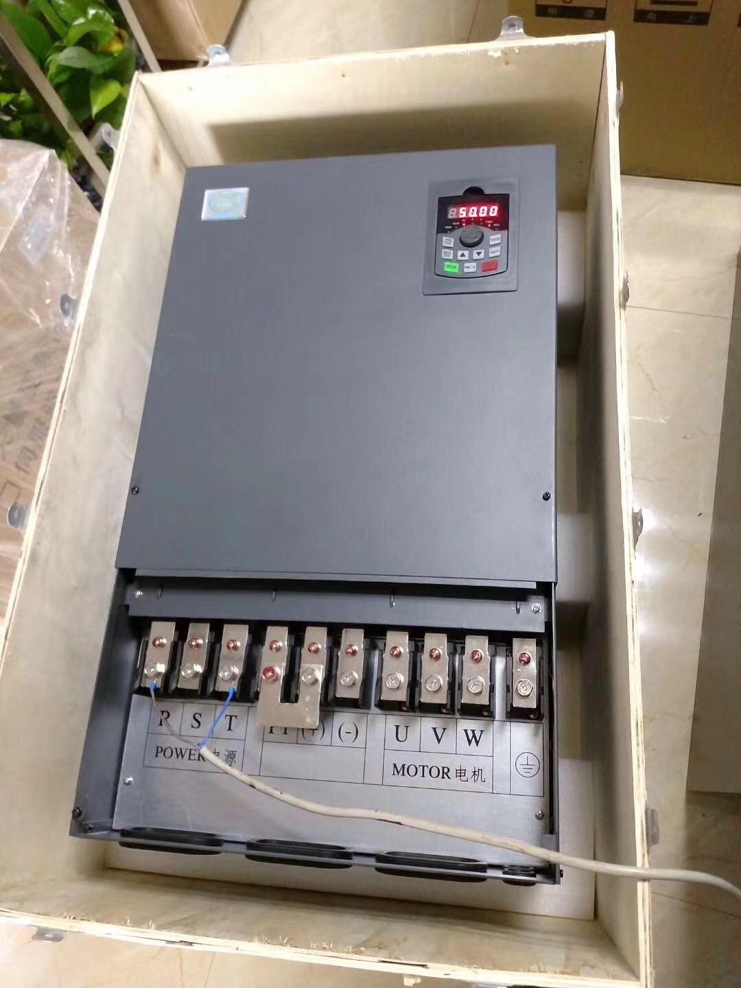 思諾達(dá)變頻器